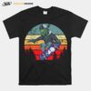 Alien Riding Skateboard Retro Vintage Sunset Hip T-Shirt