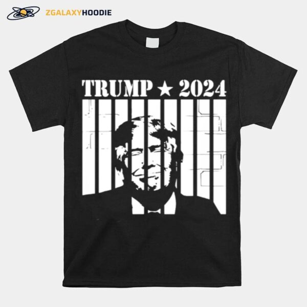 Fbi Searches Trumps House Donald Trump In Jail T-Shirt