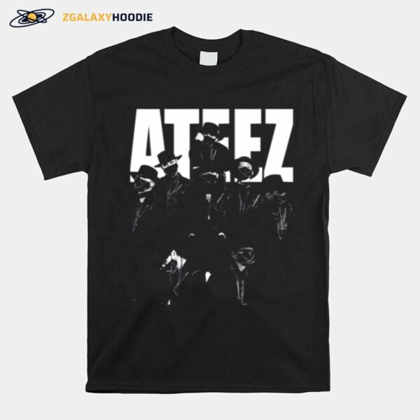 Fireworks Vintage Great Model Ateez T-Shirt