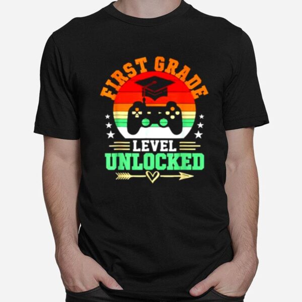 First Grade Level Unlocked Video Gamer Back To School Vintage T-Shirt