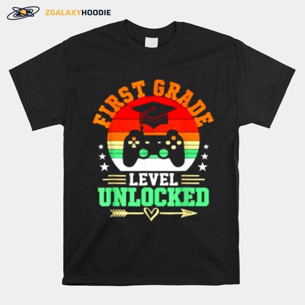 First Grade Level Unlocked Video Gamer Back To School Vintage T-Shirt