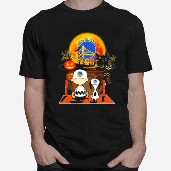Gsw Snoopy And Charlie Brown Pumpkin Halloween Moon T-Shirt