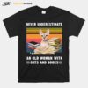 Never Underestimate An Old Woman With Cats And Books Sphynx Cat Vintage Retro T-Shirt