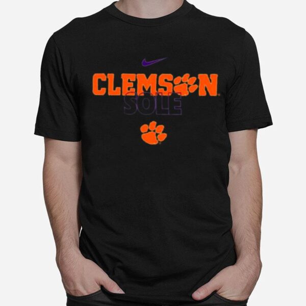 Nike Clemson Tigers 2023 Basketball Clemson Sole Bench T-Shirt