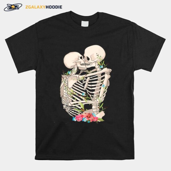 Scary Kissing Skeletons T-Shirt