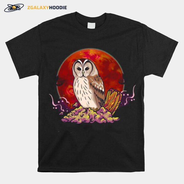 Sitting In Cemetery Halloween Owl T-Shirt