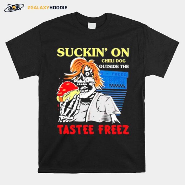 Skeleton Suckin On Chili Dog Outside The Tastee Freez T-Shirt