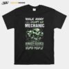 Skulls Walk Away I Am A Grumpy Old Mechanic I Have Anger Issues T-Shirt