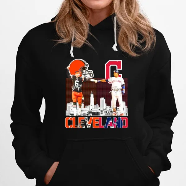 Cleveland Browns Vs Cleveland Indians Signature Unisex T-Shirt