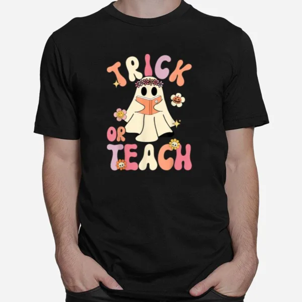 Groovy Halloween Trick Or Teach Retro Floral Ghost Teacher Unisex T-Shirt