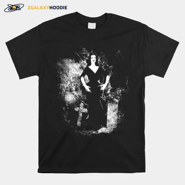 Maila Nurmi Plan 9 From Outer Space Halloween Unisex T-Shirt