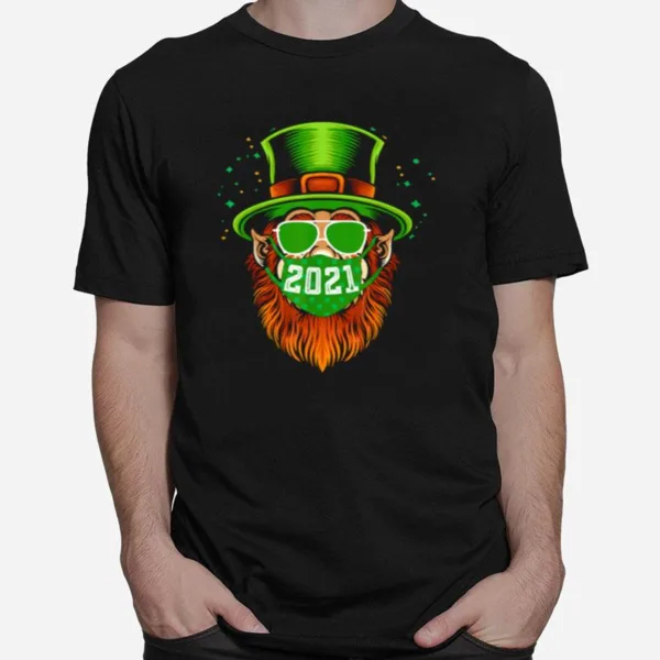 St Patricks Day Leprechaun Masked Leprechaun Unisex T-Shirt