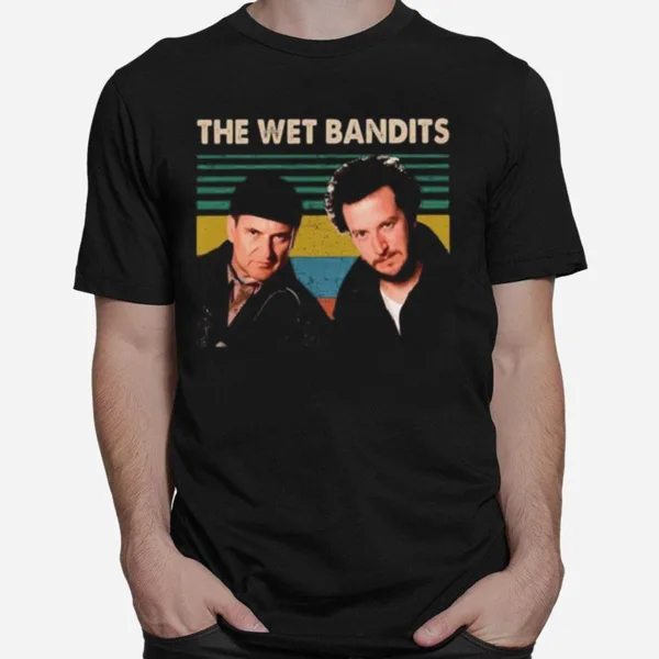 The Wet Bandits Vintage Christmas Unisex T-Shirt