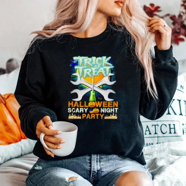 Trick Or Treat Halloween Scary Night Party Unisex T-Shirt