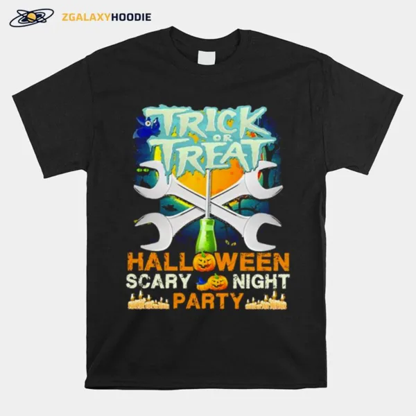 Trick Or Treat Halloween Scary Night Party Unisex T-Shirt