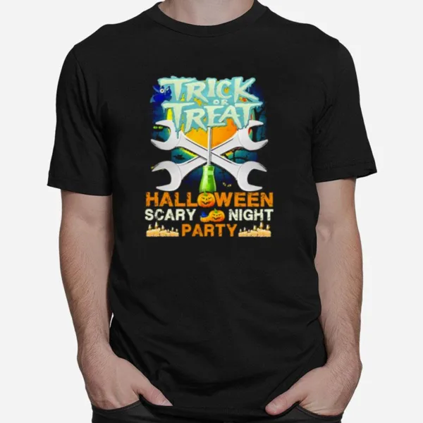 Trick Or Treat Halloween Scary Night Party Unisex T-Shirt