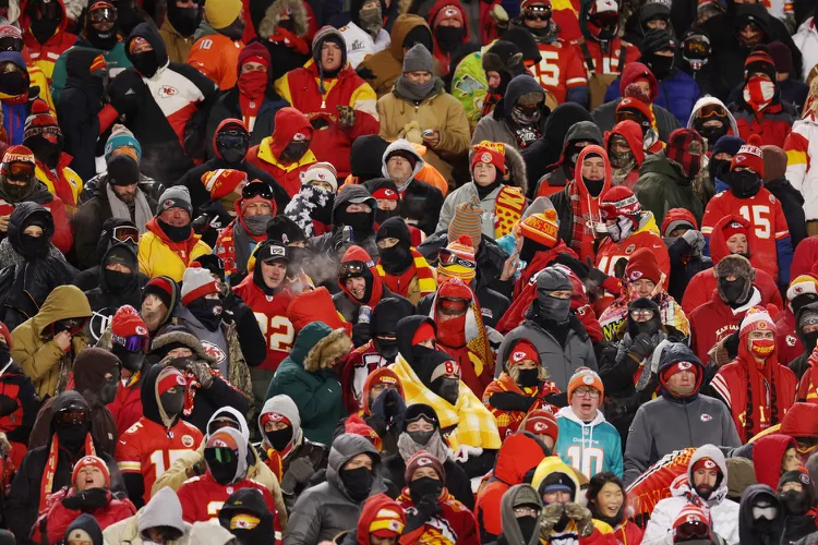 Missouri Hospital Performs Amputations on Frostbite Victims, Including Chiefs Fans, After Frigid Game